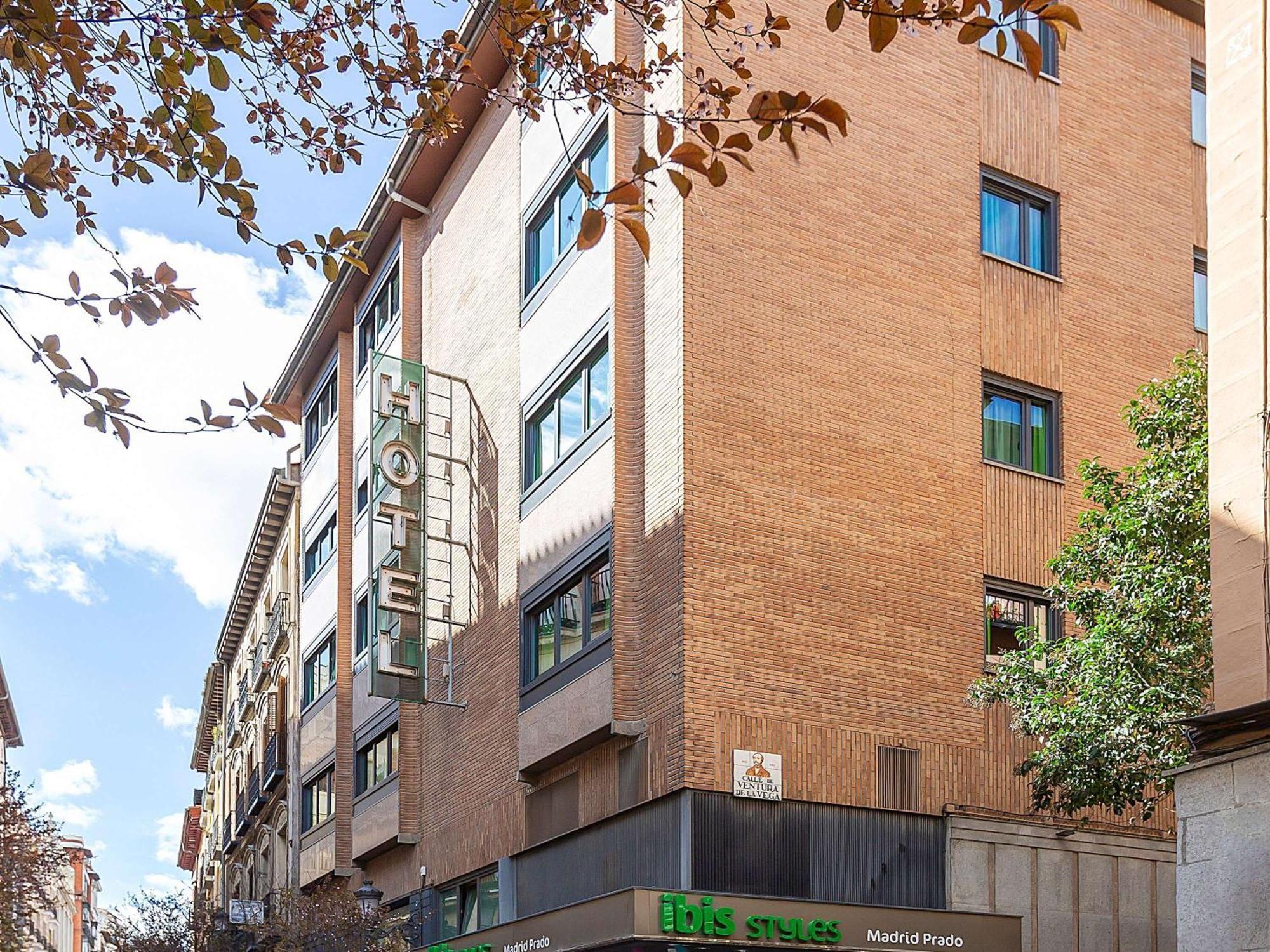 Ibis Styles Madrid Prado Hotel Exterior photo